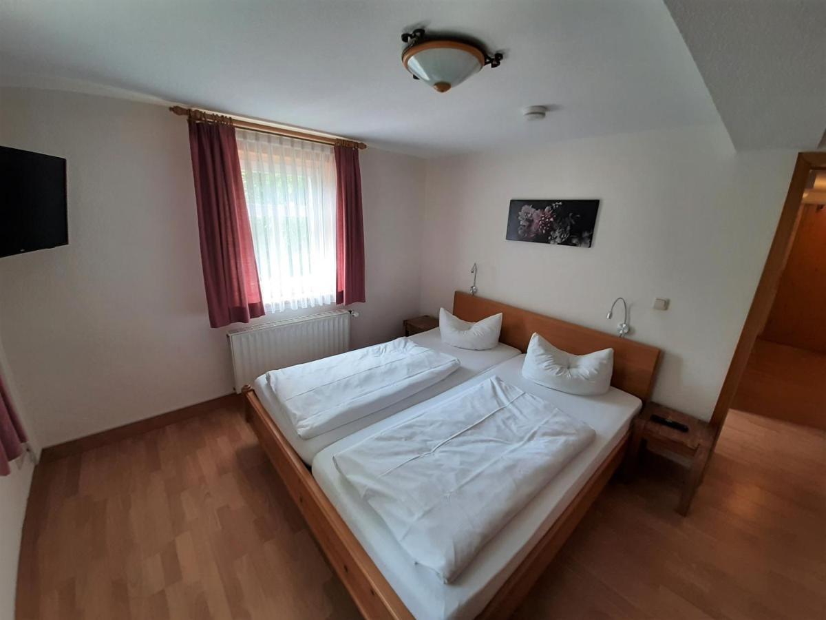 Landhotel Gemeindeschaenke Wanfried Buitenkant foto