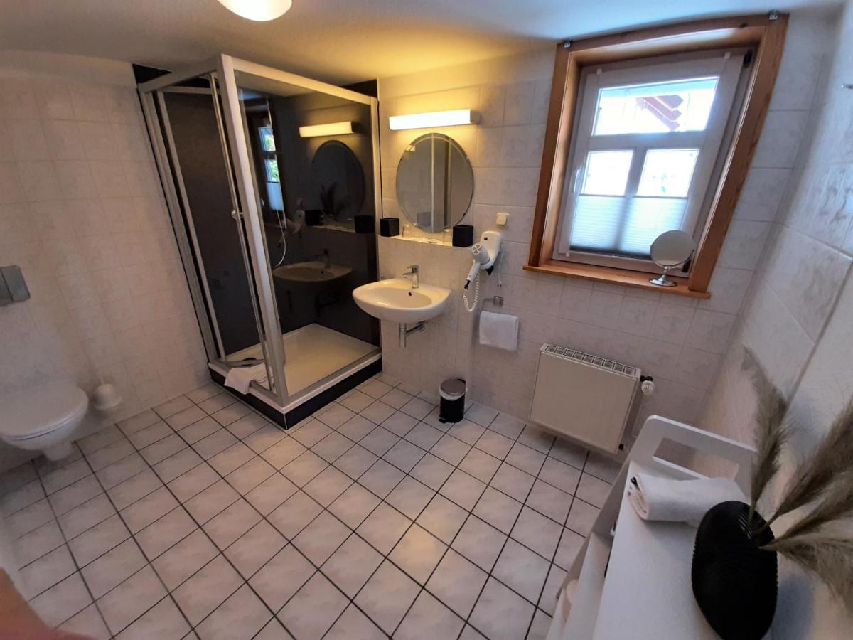 Landhotel Gemeindeschaenke Wanfried Buitenkant foto